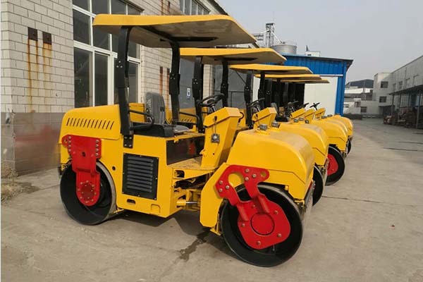 <a href='http://m.dcxxcl.cn/product/77.html' target='_blank'>振動壓路機</a> <a href='http://m.dcxxcl.cn/product/77.html' target='_blank'>振動壓路機</a>